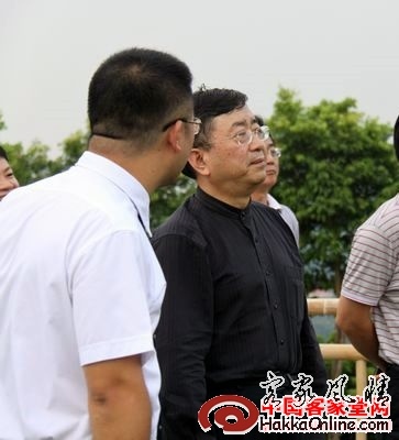 8月30日，余秋雨在梅州客都!