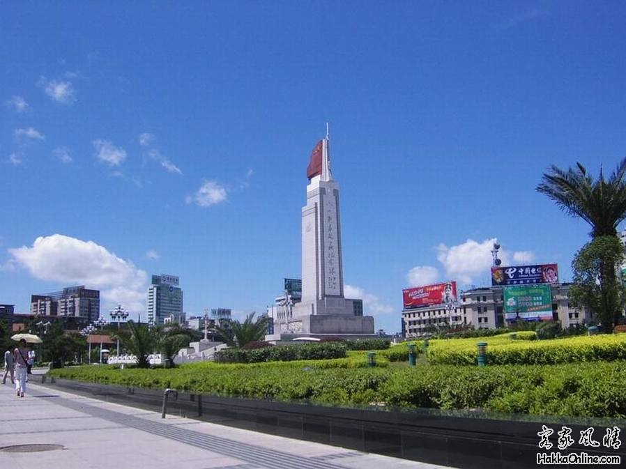八一广场1.jpg