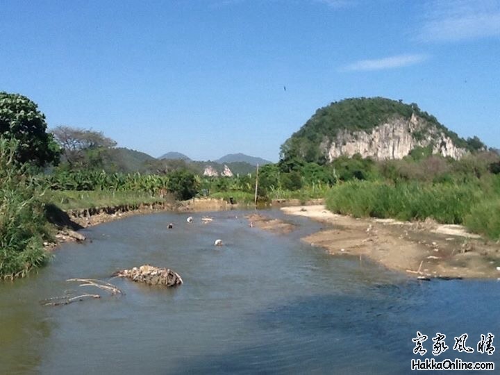 時至今日，还有人在近打河洗琉琅