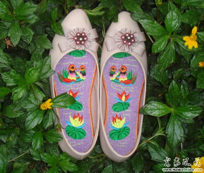 自已锈的鞋垫