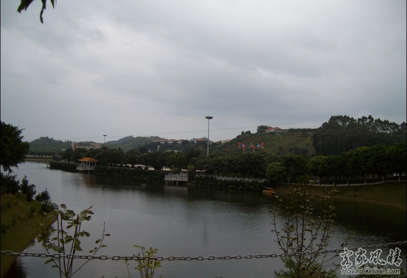 MZCITY-LAKE-08.jpg