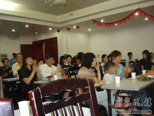 002网友和观众.jpg