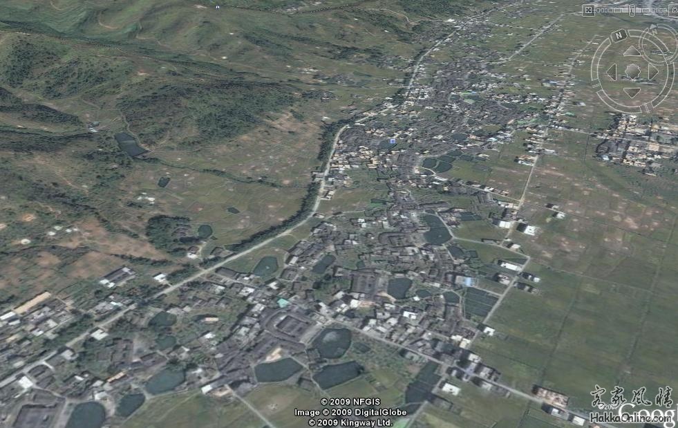 兴宁黄钹镇围屋长城2.jpg