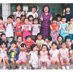 銅鑼國小44人過客語能力幼幼級檢定